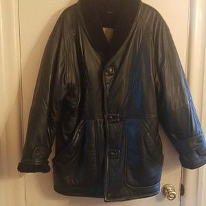 VINTAGE LEATHER JACKET